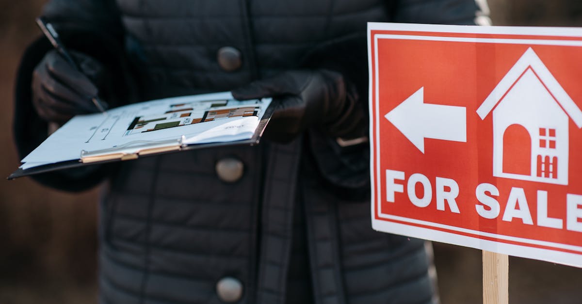 Maximize Sales Efficiency: How AI Transforms Real Estate for SMBs hero image