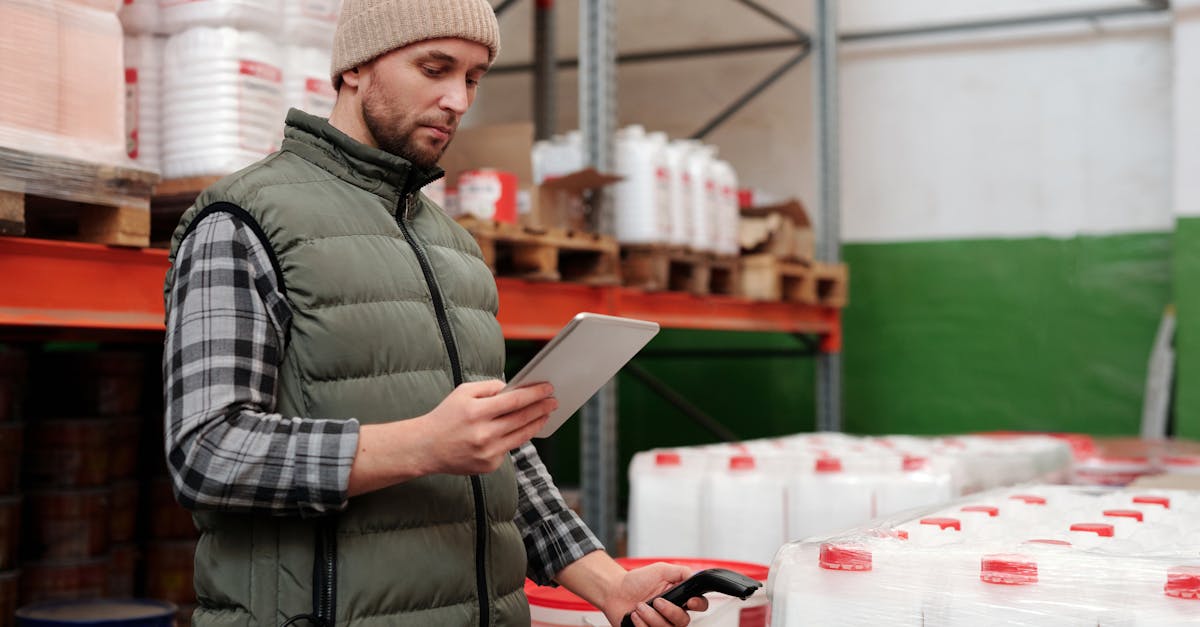 Gestión de inventario con IA para boutiques: reducir el exceso de stock y aumentar las ventas hero image